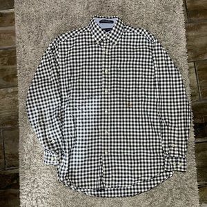 Tommy Hilfiger button down dress shirt